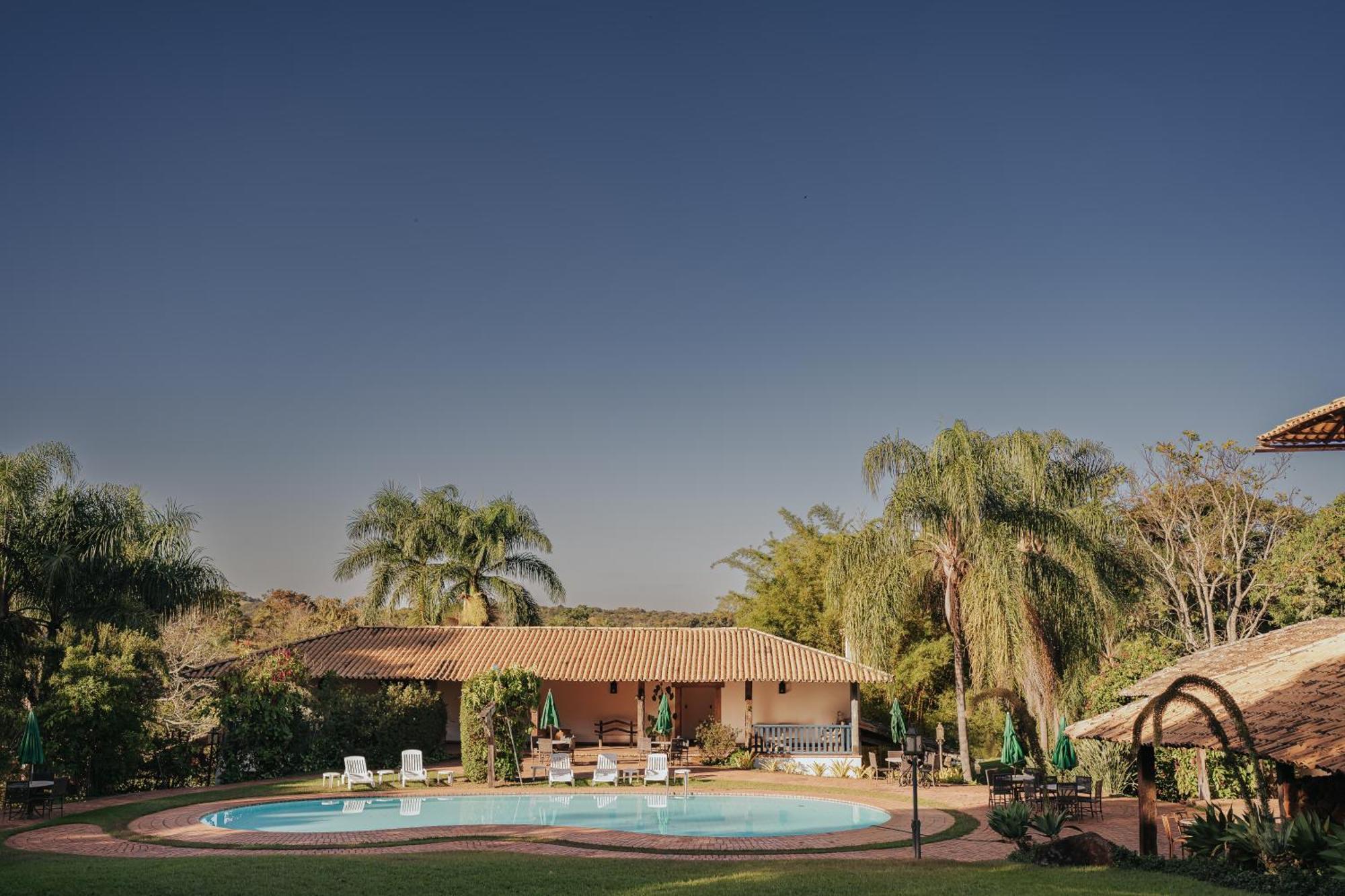 Fazenda Boa Esperanca Hotel Florestal Buitenkant foto